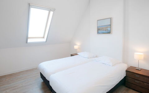 Oesterdam Resort: Camera Da Letto, Letto, Mobilia, Camera, Proprietà, Lenzuolo, Pavimento, Telaio Del Letto, Bedding, Materasso