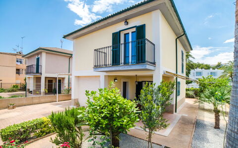 Les Savines: Proprietà, Casa, Immobiliare, Costruzione, Casa, Zona Residenziale, Quartiere, Architettura, Facciata, Appartamento