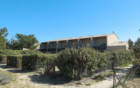 Carcans Plage 601: Cielo, Pianta, Comunita 'Impianto, Costruzione, Finestra, Albero, Lotto, Shade, Paesaggio, Casa