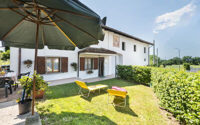 Rive D'Arcano 601: Pianta, Cielo, Costruzione, Proprietà, Nube, Vaso Di Fiori, Finestra, Casa, Shade, Mobili Da Esterno