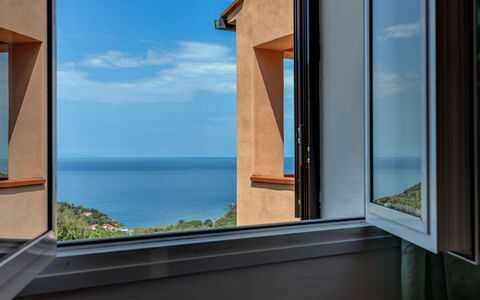 Nisportino 601: Mobilia, Proprietà, Tavolo, Cabinetry, Sedia, Legna, Costruzione, Illuminazione, Controsoffitto, Interior Design