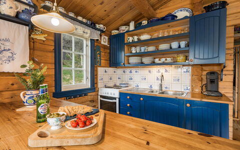 Fjellro: Legna, Casa, Villetta, Color Legno, Latifoglie, Cucina, Dipingere, Log Cabin, Plank, Cabinetry