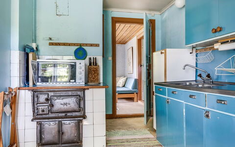 Ebbabolet: Cabinetry, Mobilia, Proprietà, Cassetto, Blu, Azzurro, Mobiletto Del Bagno, Illuminazione, Legna, Interior Design