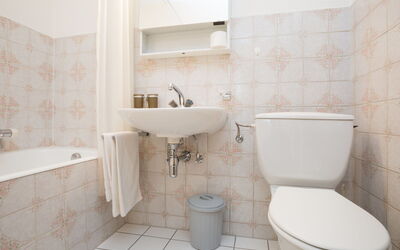 Alloggio:&nbsp;Velan 115 644.41