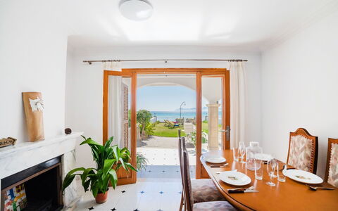 Sa Mirada: Camera, Proprietà, Costruzione, Interior Design, Casa, Mobilia, Immobiliare, Tavolo, Architettura, Casa
