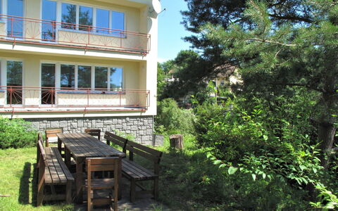 Jitka: Proprietà, Casa, Costruzione, Casa, Immobiliare, Albero, Architettura, Villetta, Erba, Camera