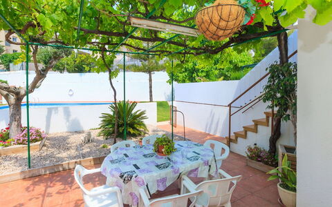 Katy: Proprietà, Immobiliare, Casa, Camera, Costruzione, Tavolo, Albero, Vacanza, Pianta, Appartamento