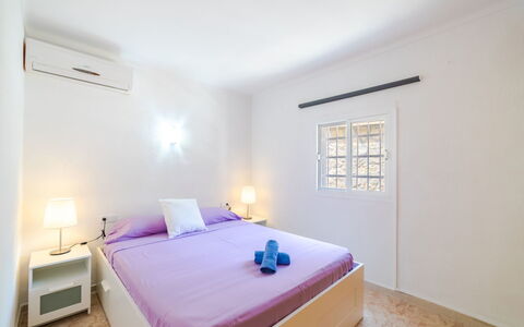 Cala Santanyí Beach House Jm: Camera Da Letto, Letto, Camera, Mobilia, Proprietà, Lenzuolo, Interior Design, Telaio Del Letto, Materasso, Costruzione