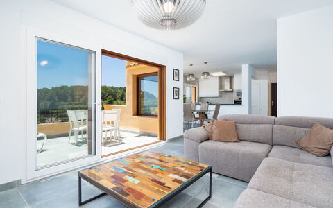 Miramar: Soggiorno, Proprietà, Camera, Mobilia, Interior Design, Tavolino Da Caffè, Costruzione, Casa, Soffitto, Tavolo