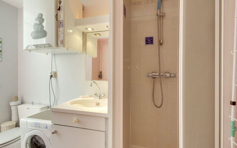 Océan: Specchio, Idraulico Fixture, Rubinetto, Lavello, Mobiletto Del Bagno, Proprietà, Lavandino Del Bagno, Bagno, Lavanderia