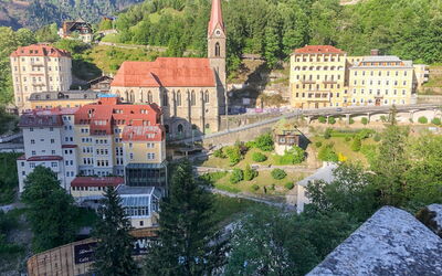 Bad Gastein 125: Costruzione, Quartiere, Cittadina, Casa, Zona Residenziale, Guglia, Insediamento Umano, Campanile, Villaggio, Sobborgo