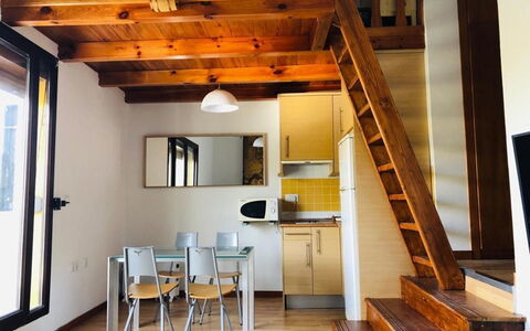Bellevue: Camera, Proprietà, Le Scale, Costruzione, Interior Design, Casa, Soffitto, Casa, Fascio, Loft