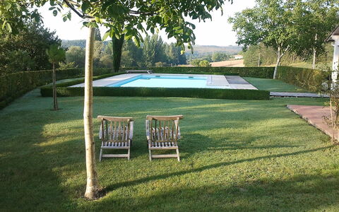 Lapeyriere: Erba, Prato, Proprietà, Backyard, Cortile, Albero, Casa, Erba Sintetica, Giardino, Lotto