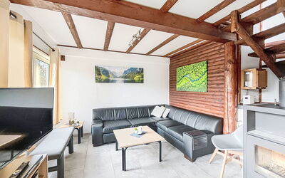 Mary 200.21: Legna, Mobilia, Casa, Divano, Camera, Soffitto, Soggiorno, Latifoglie, Color Legno
