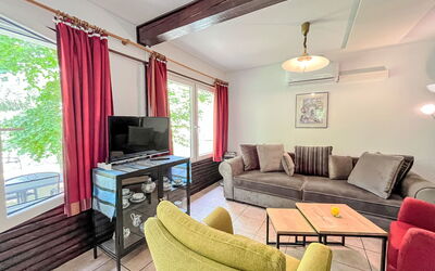 Sorgenfrei 200.8: Mobilia, Interior Design, Pavimentazione, Divano, Pavimento, Soffitto, Soggiorno, Camera, Appartamento, Tavolo