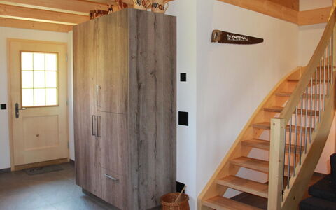 Alphaus Hasler: Costruzione, Porta, Legna, Le Scale, Finestra, Color Legno, Pavimentazione, Pavimento, Casa