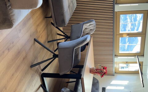 Rosalie: Mobilia, Legna, Pavimentazione, Interior Design, Pavimento, Soggiorno, Camera, Appartamento, Pavimento In Legno