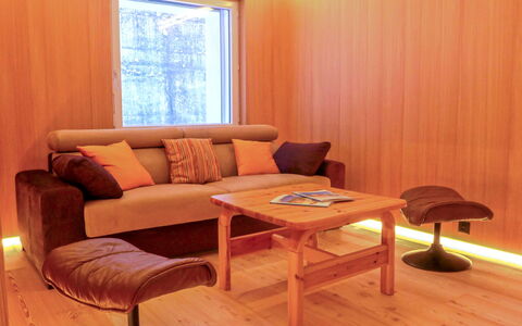 Armina: Mobilia, Interior Design, Pavimentazione, Pavimento, Legna, Illuminazione, Pavimento In Legno, Soffitto, Casa, Lampada
