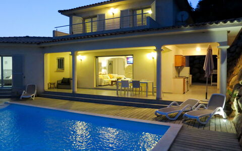 Villa Ottavi: Proprietà, Casa, Piscina, Casa, Costruzione, Immobiliare, Estate, Villa, Tempo Libero, Architettura