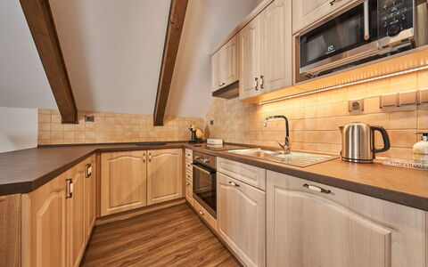 Na Pomezkách: Controsoffitto, Proprietà, Camera, Cabinetry, Cucina, Mobilia, Interior Design, Pavimento, Costruzione, Casa