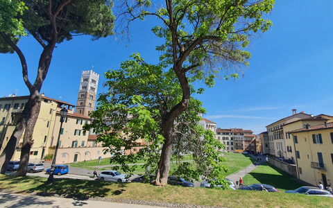Sinidio: Cielo, Costruzione, Giorno, Città, Zona Residenziale, Facciata, Quartiere, Architettura, Cittadina, Urban Design