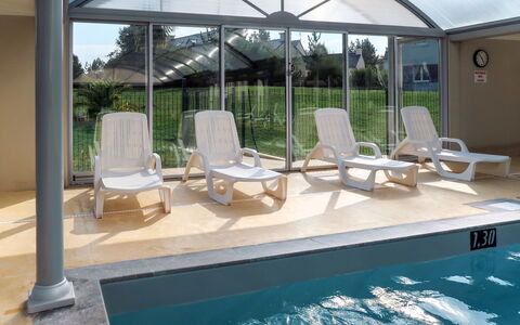 Crozon-Morgat 642: Acqua, Mobilia, Pianta, Costruzione, Piscina, Sedia, Divano, Shade, Casa, Mobili Da Esterno