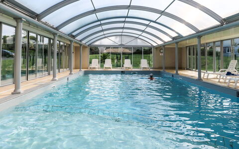 Crozon-Morgat 642: Acqua, Proprietà, Pianta, Piscina, Azzurro, Cielo, Costruzione, Tempo Libero, Shade, Ricreazione