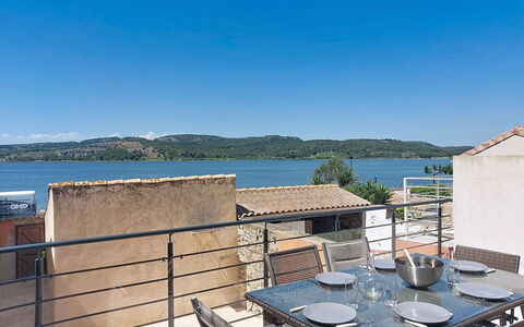 La Maison de L'Etang: Costa, Balcone, Shade, Mobili Da Esterno, Villa, Suono, Baia, Resort Citta ', Ricorrere