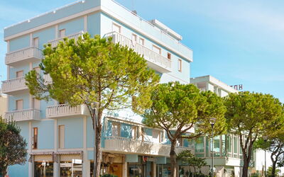 Bibione 703: Costruzione, Proprietà, Zona Residenziale, Architettura, Uso Misto, Immobiliare, Casa, Area Metropolitana, Condominio, Casa