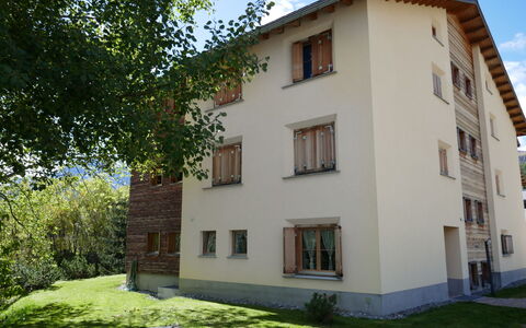 Samedan 7: Proprietà, Casa, Costruzione, Immobiliare, Casa, Facciata, Architettura, Appartamento, Villa, Zona Residenziale