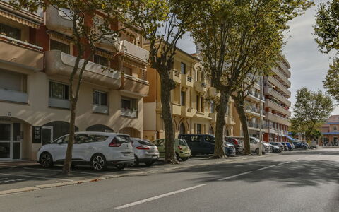 Poséidon: Zona Residenziale, Quartiere, Cittadina, Proprietà, Strada, Insediamento Umano, Uso Misto, Sobborgo, Costruzione, Strada
