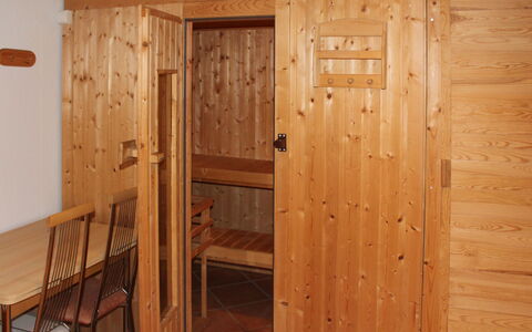 Villa Meike (Insel Poel): Camera, Color Legno, Legna, Parete, Mobilia, Legname, Latifoglie, Porta, Credenza, Costruzione