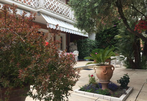 Casa Matilde: Proprietà, Casa, Immobiliare, Casa, Costruzione, Botanica, Vaso Di Fiori, Pianta Della Casa, Cortile, Albero