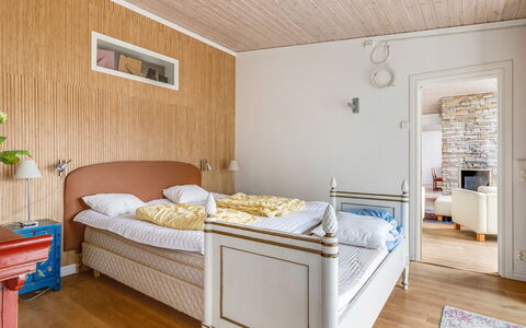 Bergstigen Gunnebo: Proprietà, Mobilia, Cabinetry, Comfort, Azzurro, Pianta, Legna, Costruzione, Telaio Del Letto