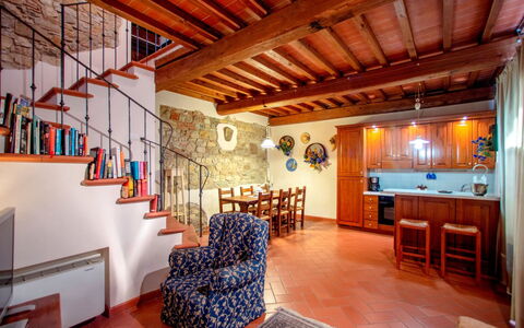 La Boutique del Cardinale: Costruzione, Proprietà, Camera, Interior Design, Soffitto, Fascio, Loft, Casa, Mobilia, Immobiliare