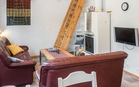 Onkijantie 7B: Mobilia, Pavimentazione, Interior Design, Legna, Pavimento, Camera, Appartamento, Soggiorno, Divano, Casa