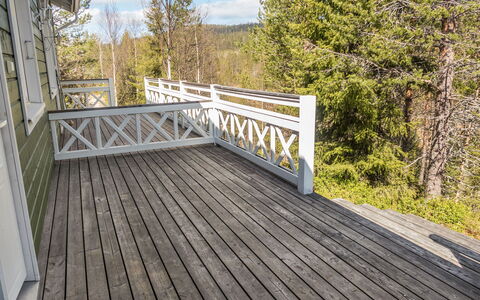 Onkijantie 7B: Legna, Pavimento In Legno, Pavimentazione, Latifoglie, Plank, Pavimento, Deck, Corrimano, Color Legno, Portico