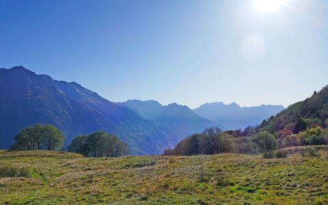 Rustico Andrea: Geografia Montane, Highland, Montagna, Paesaggio Naturale, Natura, Hill Station, Natura Selvaggia, Cielo, Catena Montuosa, Collina