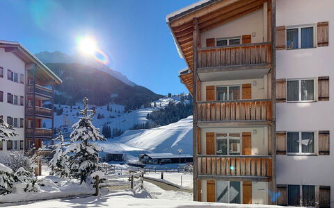 Savognin 50: Cielo, Costruzione, Neve, Finestra, Montagna, Pendenza, Quartiere, Casa, Congelamento, Albero