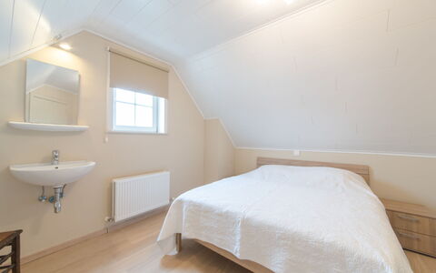 De Haan 330: Camera, Proprietà, Letto, Mobilia, Camera Da Letto, Pavimento, Interior Design, Parete, Soffitto, Lenzuolo