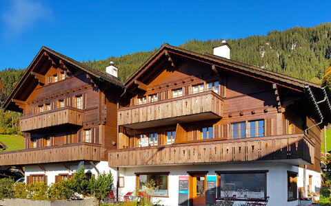 Chalet Burgfeld: Casa, Proprietà, Costruzione, Casa, Immobiliare, Tetto, Architettura, Montagna, Hotel, Catena Montuosa