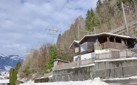 Chalet Guldeli: Nube, Cielo, Neve, Costruzione, Finestra, Pendenza, Montagna, Casa, Pianta, Albero