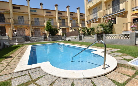 Llaberia: Proprietà, Piscina, Costruzione, Immobiliare, Cittadina, Appartamento, Condominio, Acqua, Zona Residenziale, Casa