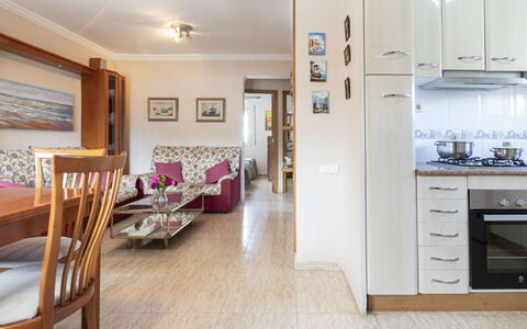 Gavina: Proprietà, Camera, Mobilia, Costruzione, Pavimento, Interior Design, Casa, Casa, Cucina, Immobiliare