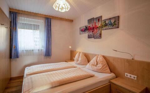 Klopeiner See 60: Camera Da Letto, Camera, Letto, Mobilia, Proprietà, Telaio Del Letto, Materasso, Lenzuolo, Interior Design, Costruzione