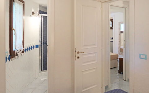 Omer: Proprietà, Camera, Porta, Costruzione, Immobiliare, Casa, Pavimento, Architettura, Appartamento, Interior Design