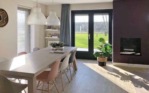 Oesterdam Resort: Camera, Interior Design, Proprietà, Mobilia, Sala Da Pranzo, Pavimento, Costruzione, Soffitto, Tavolo, Casa