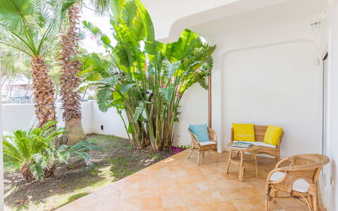 Villetta Ferreri: Proprietà, Camera, Immobiliare, Costruzione, Casa, Pianta Della Casa, Pianta, Albero, Interior Design, Architettura