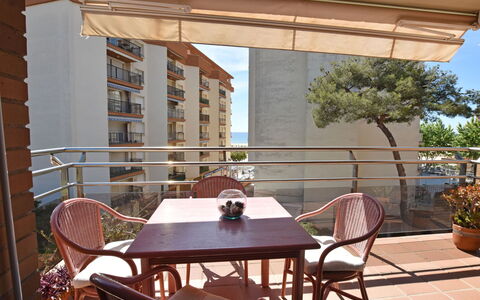 Medisol: Proprietà, Costruzione, Camera, Immobiliare, Casa, Tavolo, Interior Design, Mobilia, Balcone, Casa