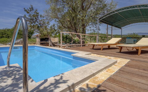 Marijo: Piscina, Proprietà, Immobiliare, Casa, Casa, Tempo Libero, Costruzione, Lettino, Vacanza, Estate